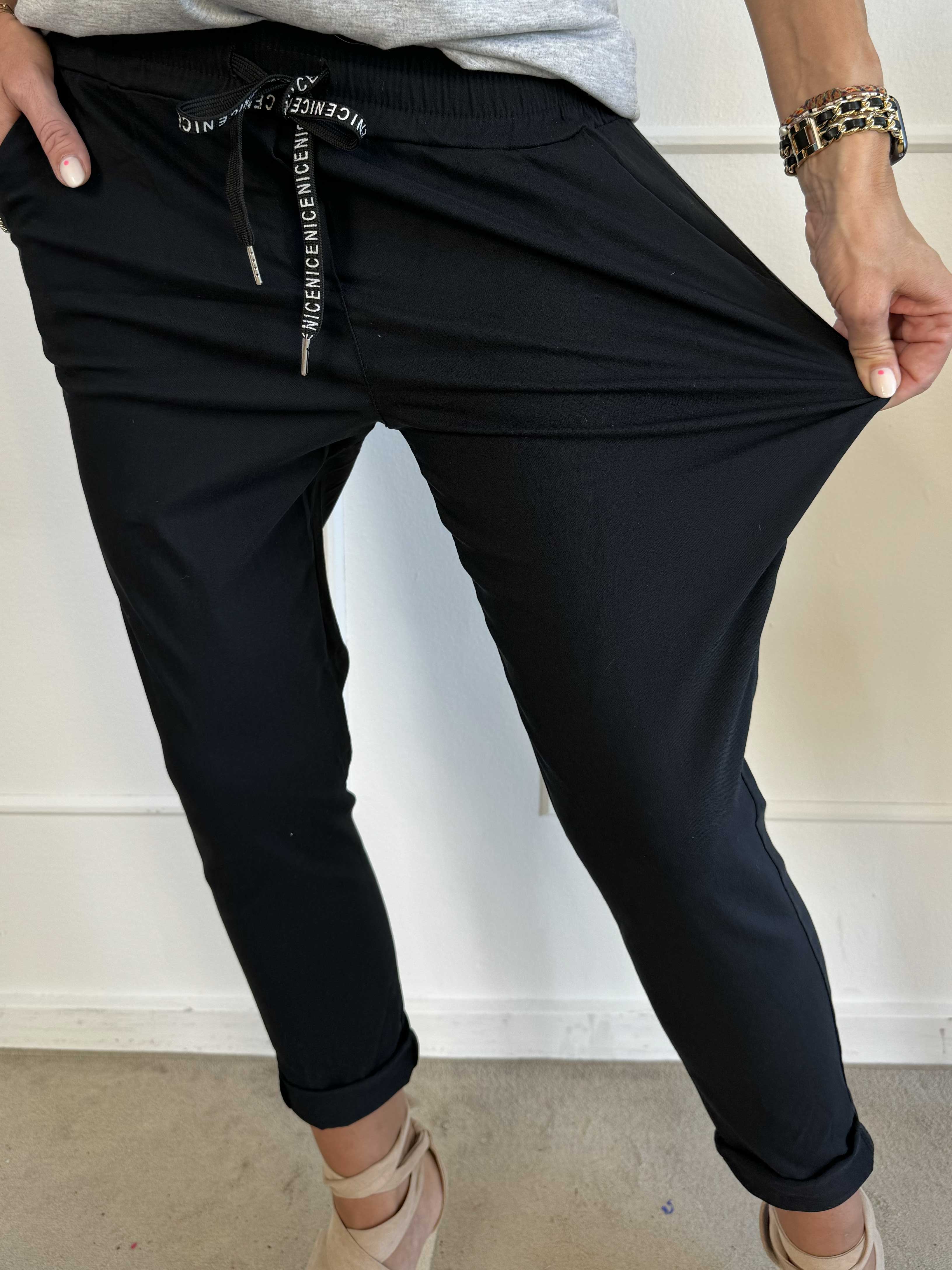 Antalya - Bukser i ankellængde med elastikkant i livet